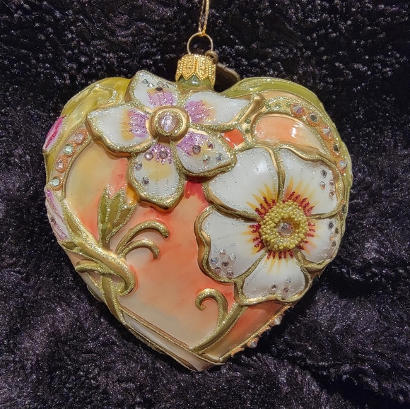 Jay Strongwater Heart ❤️ Ornament - Picture 9 of 12